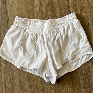Lululemon white Hotty Hot 2-inch shorts. Size 4